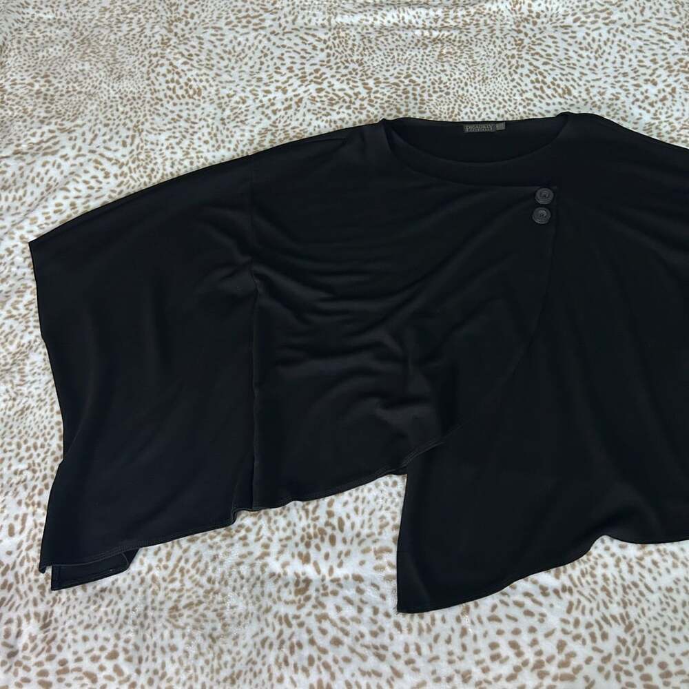 Piccadilly Fashions Cape Top Size L/G Black Asymmetrical Overlay